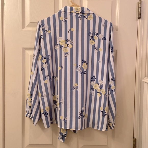 Ann Taylor Blouse Blue White Stripe Floral Tie at Waist Long Sleeve WM SZ M 💛 - Picture 7 of 11